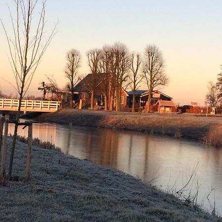 Hoeve Cornelia Berkel en Rodenrijs Экстерьер фото