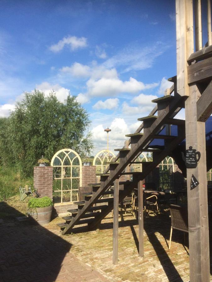 Hoeve Cornelia Berkel en Rodenrijs Экстерьер фото