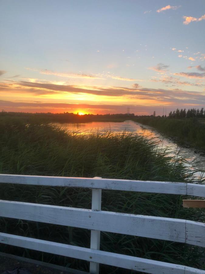 Hoeve Cornelia Berkel en Rodenrijs Экстерьер фото